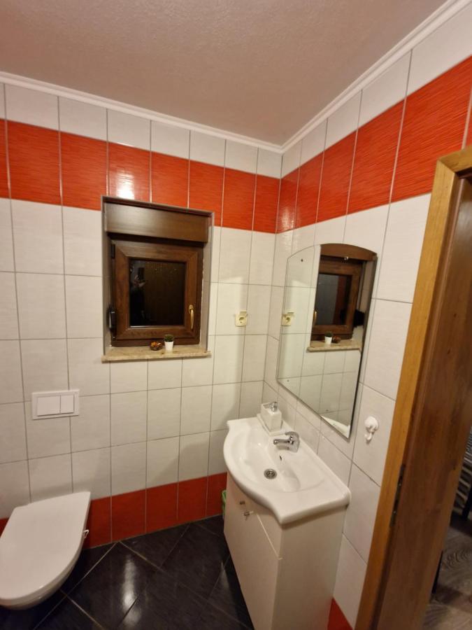 Guest House Wolf II Plitvička Jezera Dış mekan fotoğraf