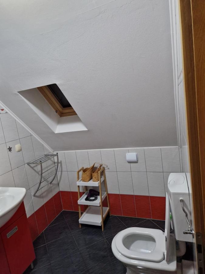 Guest House Wolf II Plitvička Jezera Dış mekan fotoğraf