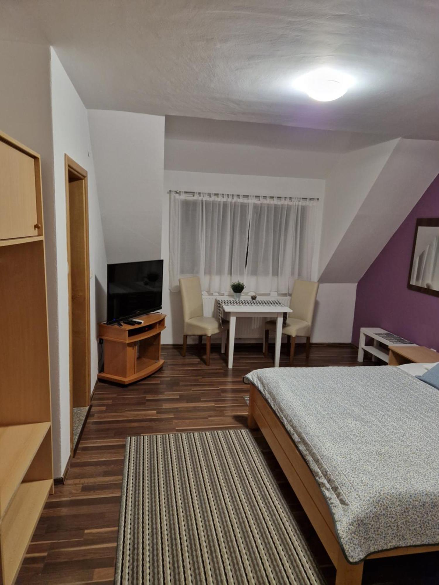 Guest House Wolf II Plitvička Jezera Dış mekan fotoğraf